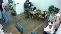 좀있음 떡도 칠듯 ~사람많은 카페에서 거침없는 스킨쉽